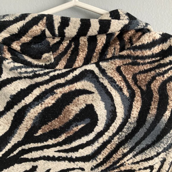 Frank Lyman Sleeveless Animal Print Top Belted Size 14 - Picture 6 of 7